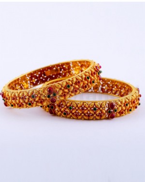 ANTIQUE BANGLE