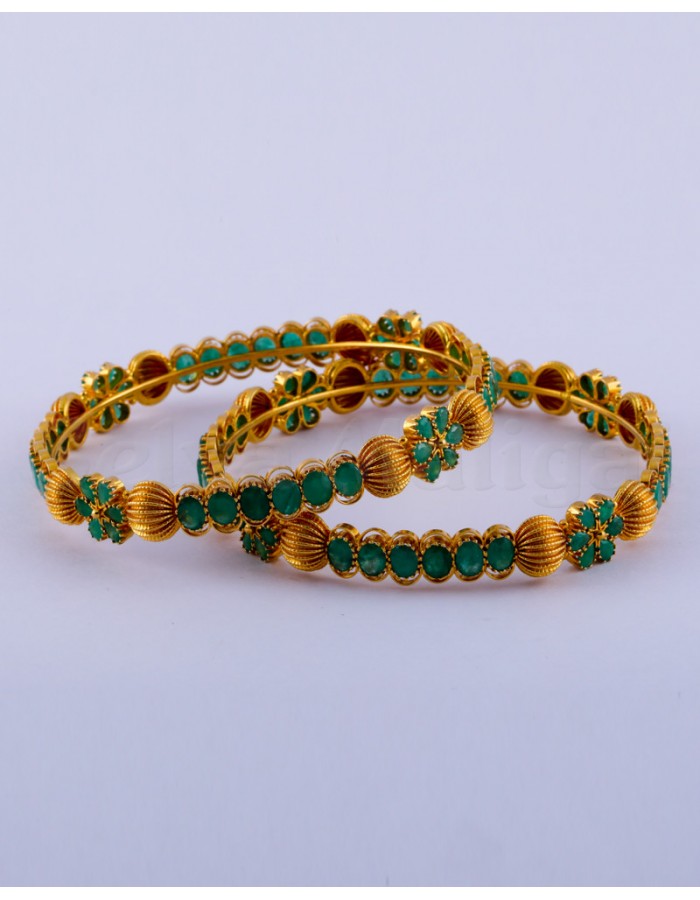 FANCY EMERALD BANGLE