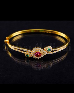 FANCY BANGLE BRACELET