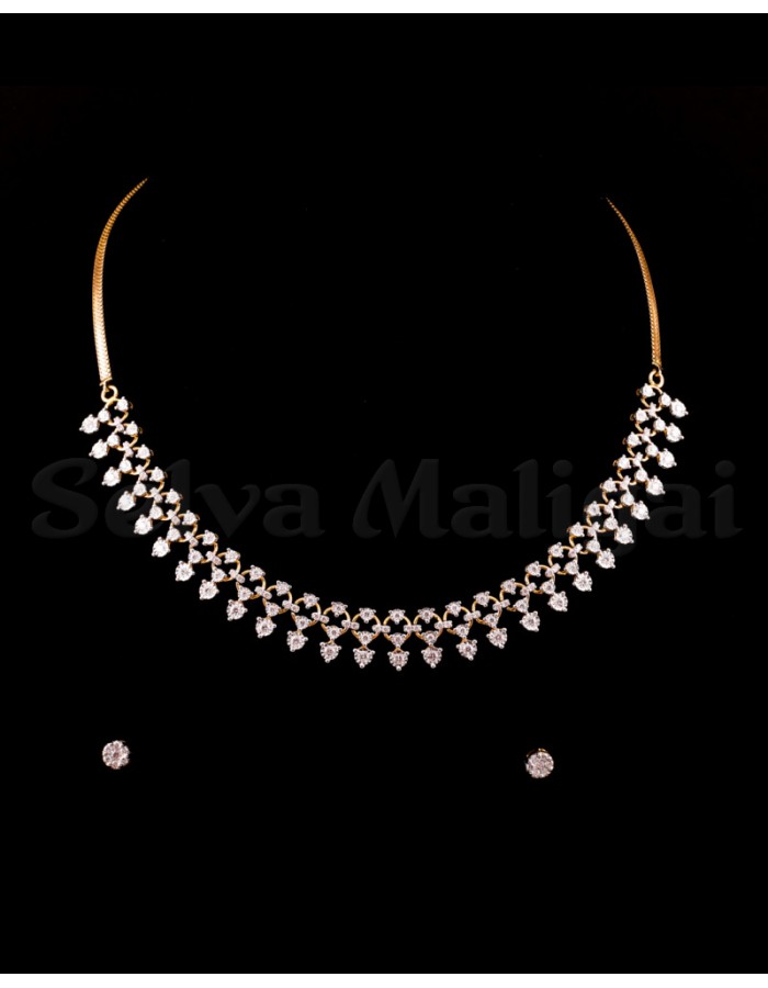 DIAMOND FANCY NECKLACE WITH STUD